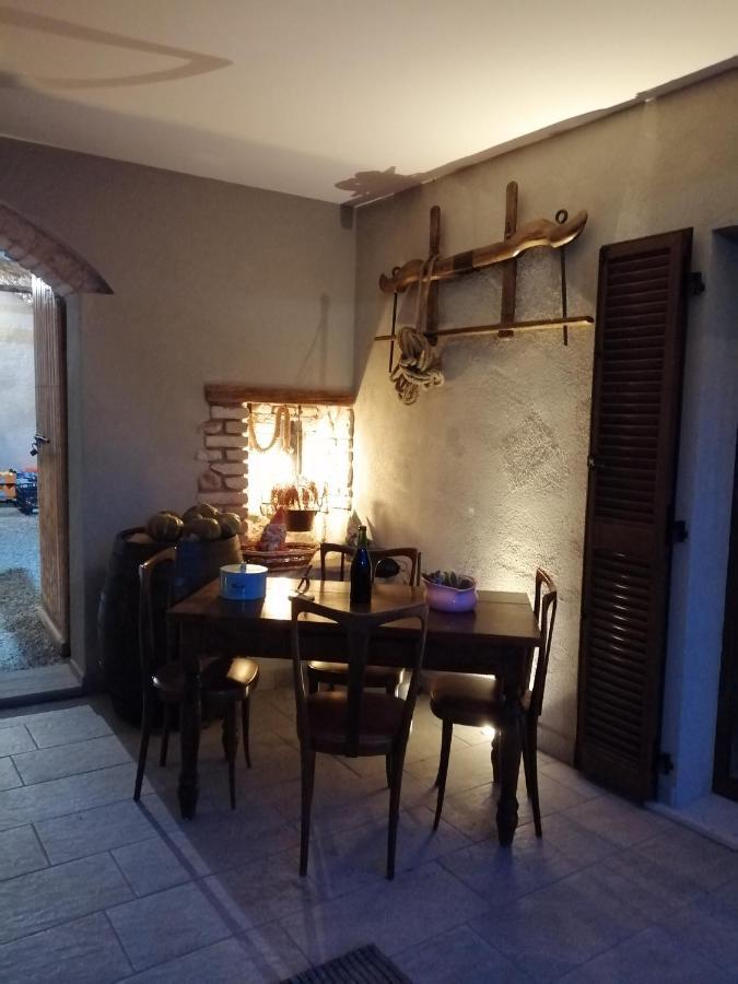 Agriturismo Corte Fontana App. Barbara سالو المظهر الخارجي الصورة