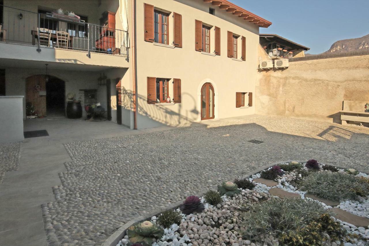 Agriturismo Corte Fontana App. Barbara سالو المظهر الخارجي الصورة